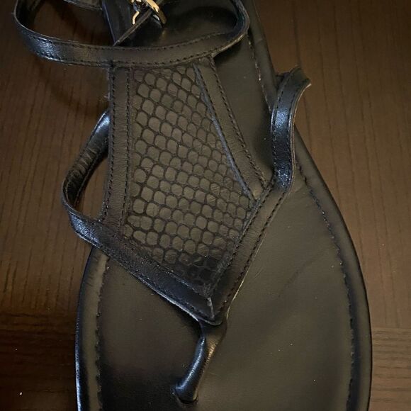 #138 COLE HAAN Snakeskin Thong Sandals - Picture 4 of 6